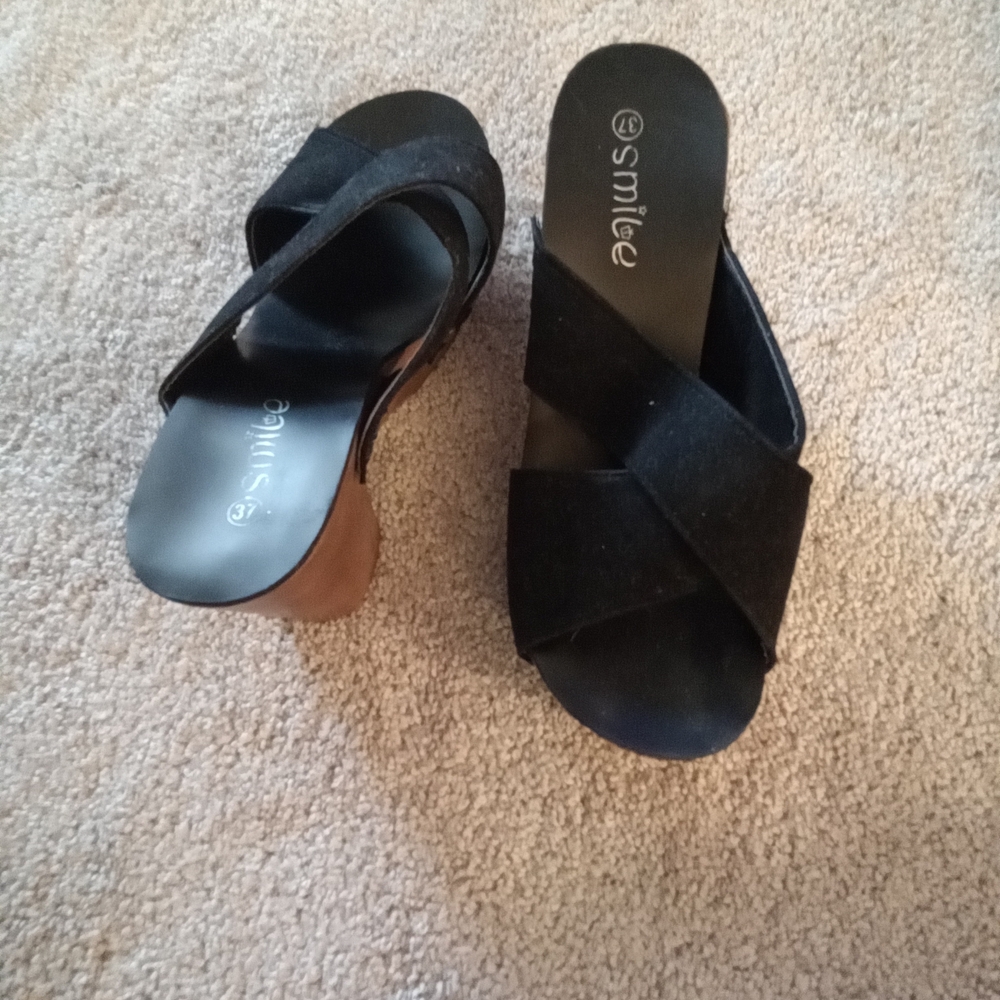 Black Women's Mules